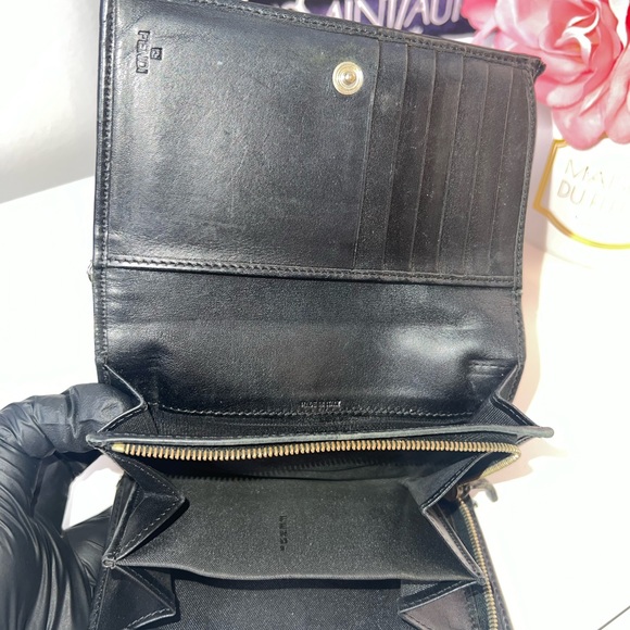 Authentic Fendi Compact Wallet - Picture 4 of 5
